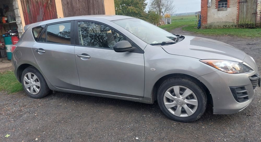 Mazda 3 rok 2009