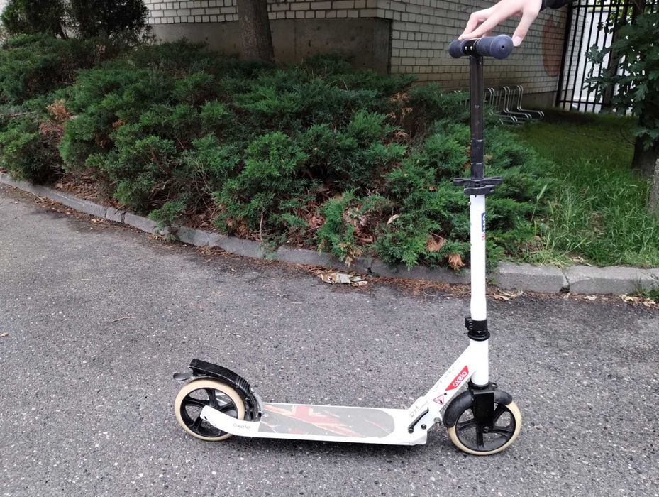 Hulajnoga Oxelo Mid9