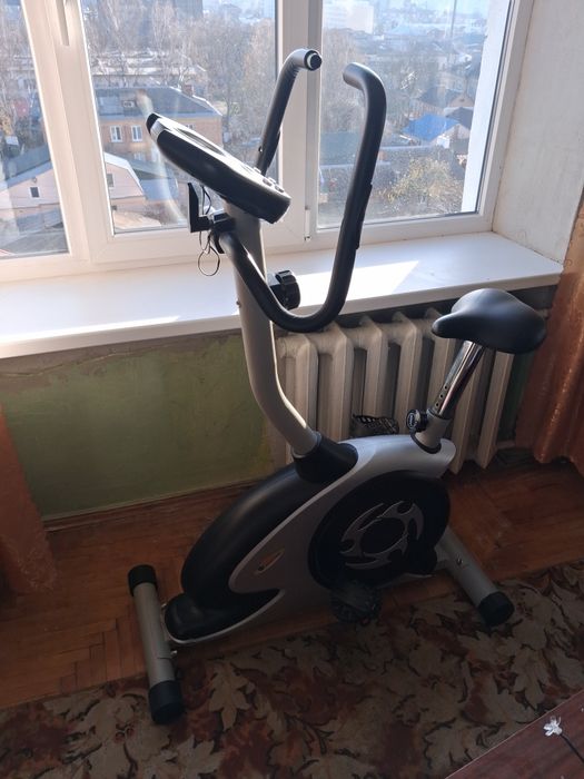 Продам велотренажер Атлетіка