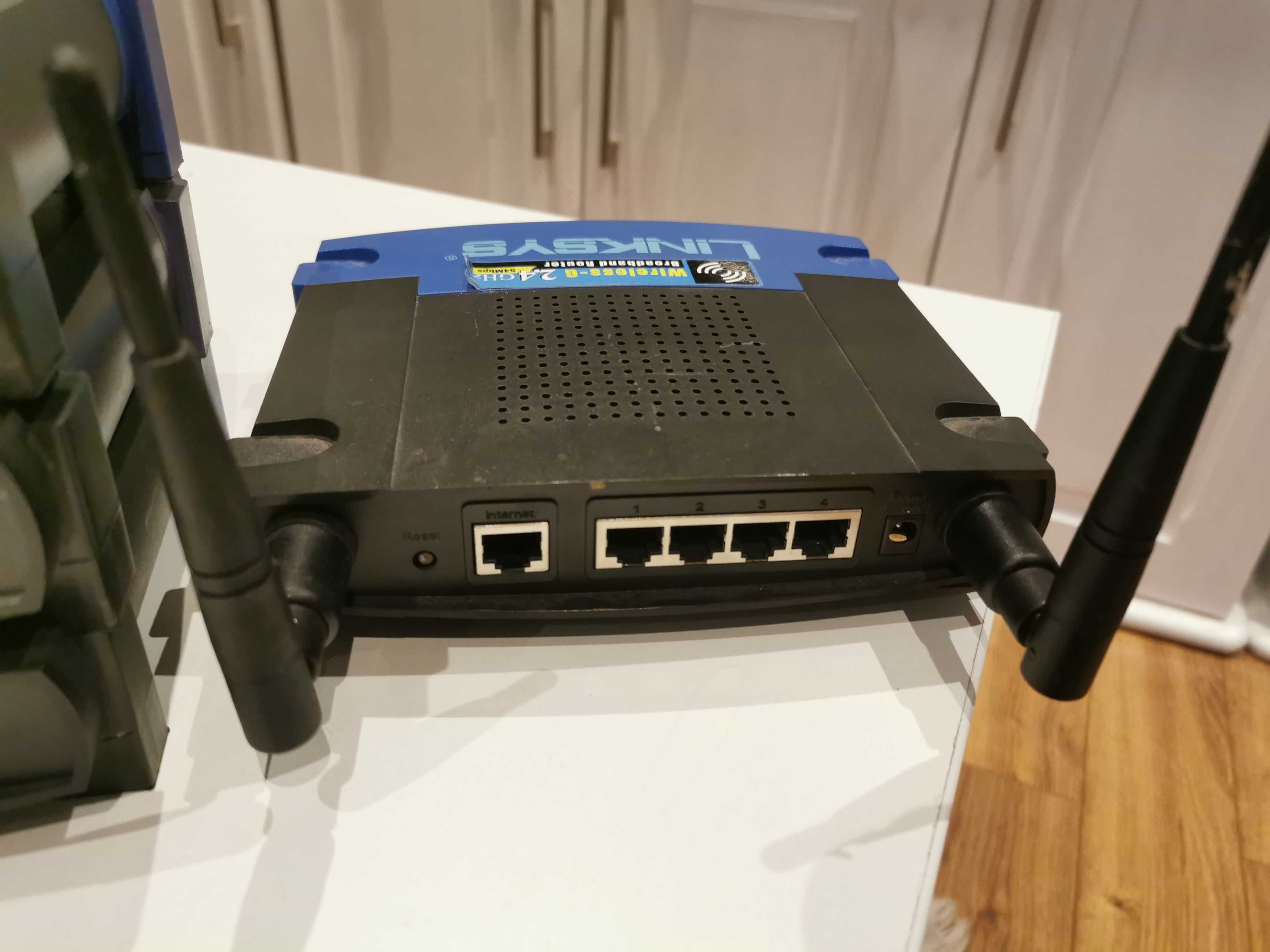 routery Linksys 5 sztuk