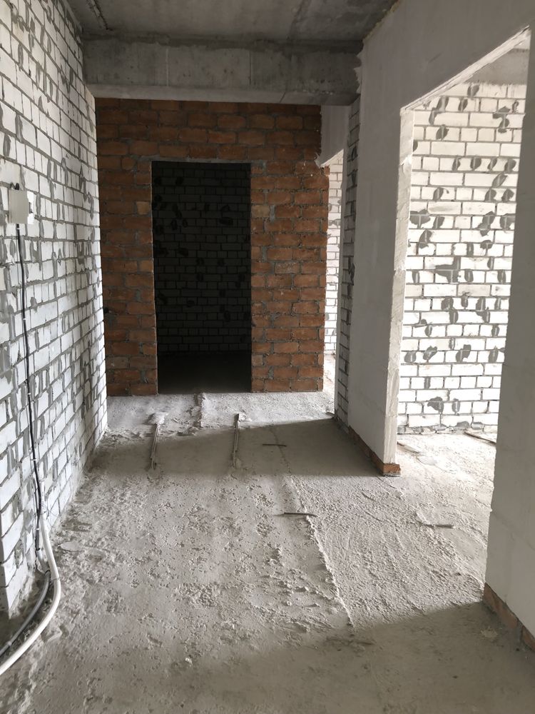 Продаж великої квартири в "City Park" Є-Оселя.