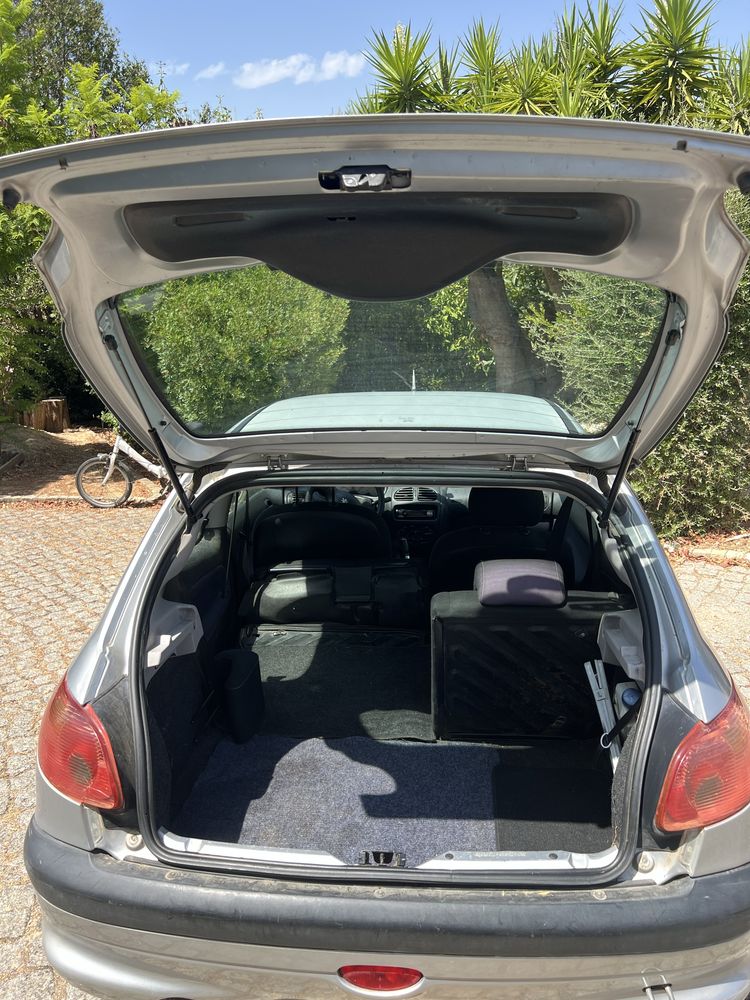 Peugeot 206 a gasolina