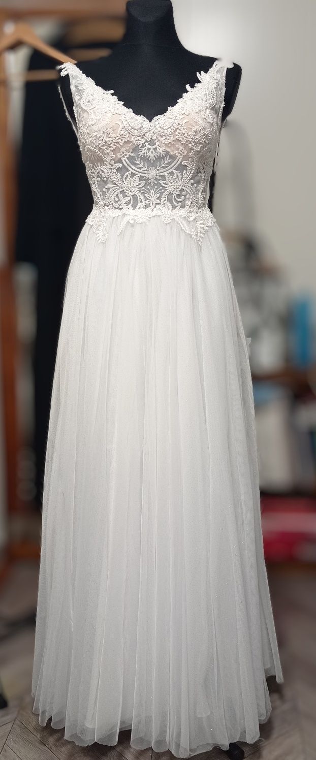 Sukienka ślubna rozmiar 38