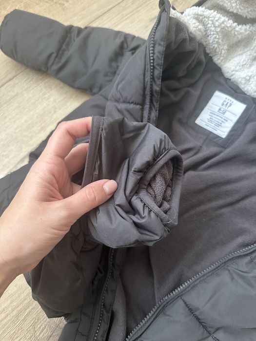 Зимовий комбінезон GAP ,унісекс 6-12 міс