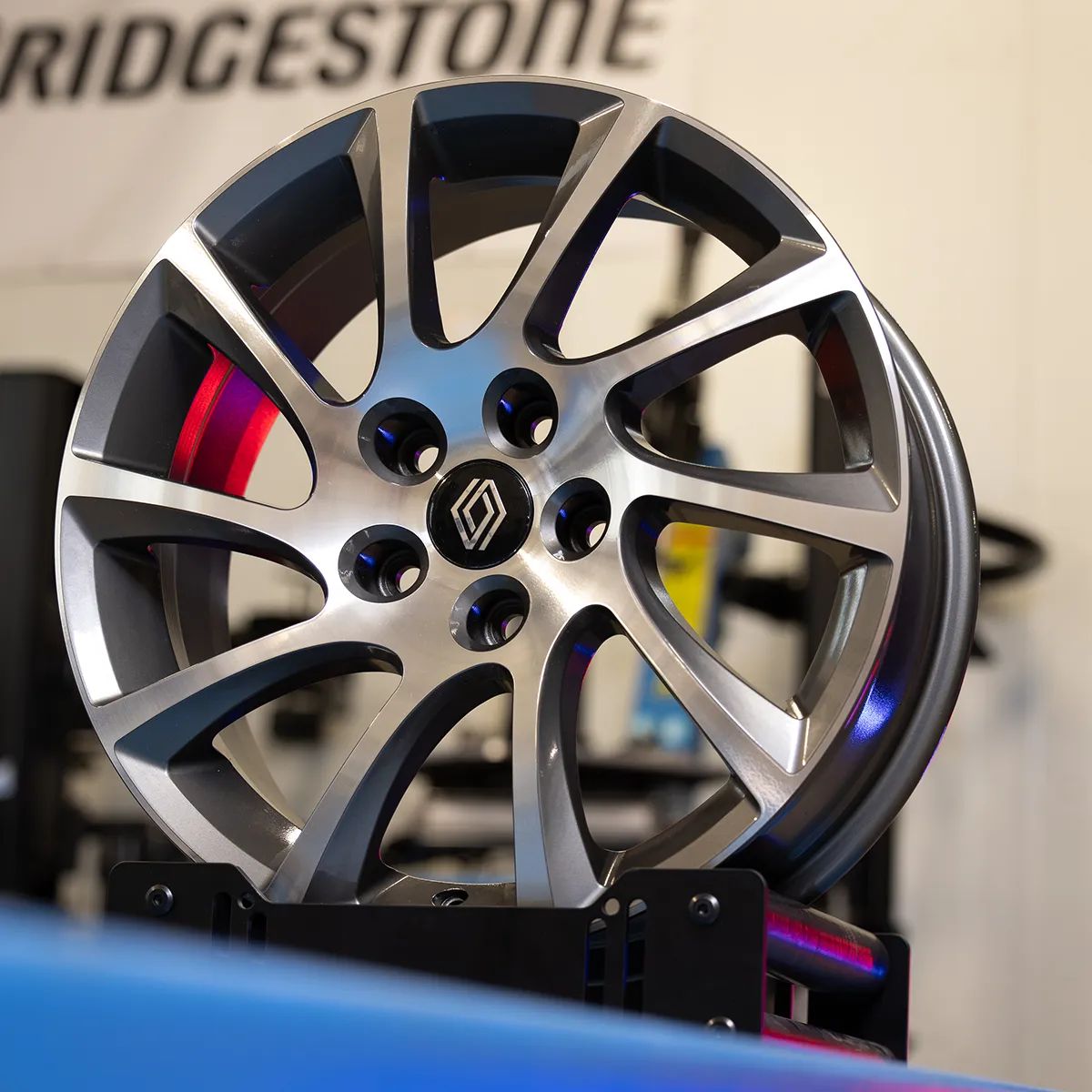 NOWE ORYGINALNE Felgi Irmscher 17" Renault Arkana Megane Captur Espace
