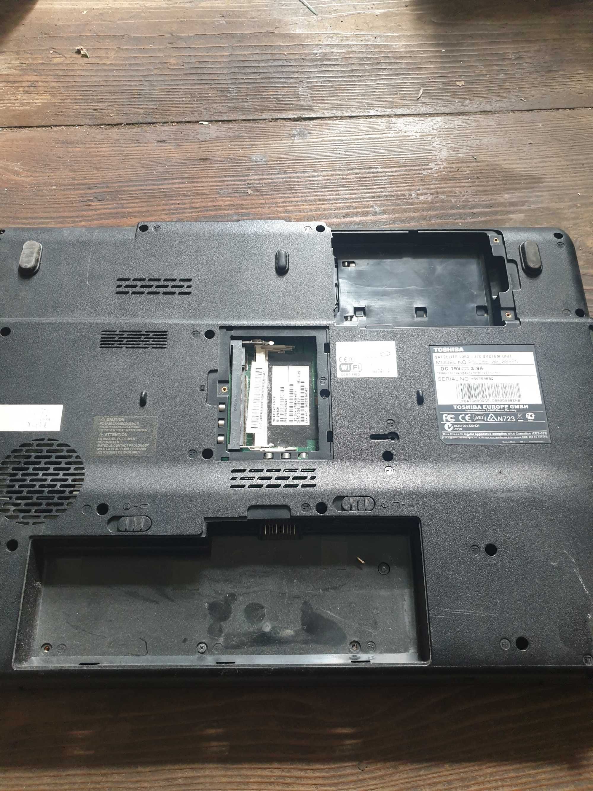 Uszkodzony laptop Toshiba Satellite model PSLD8E-00D008EN