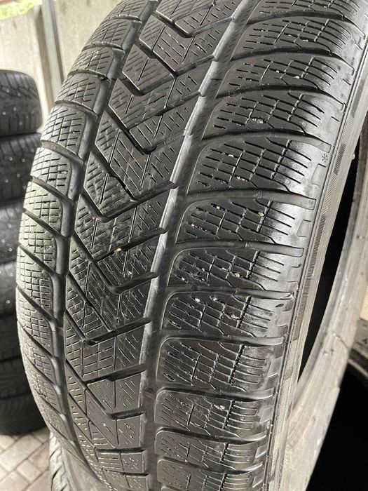 Зимние шины 255/60 R18 Pirelli Scorpion Winter MO резина