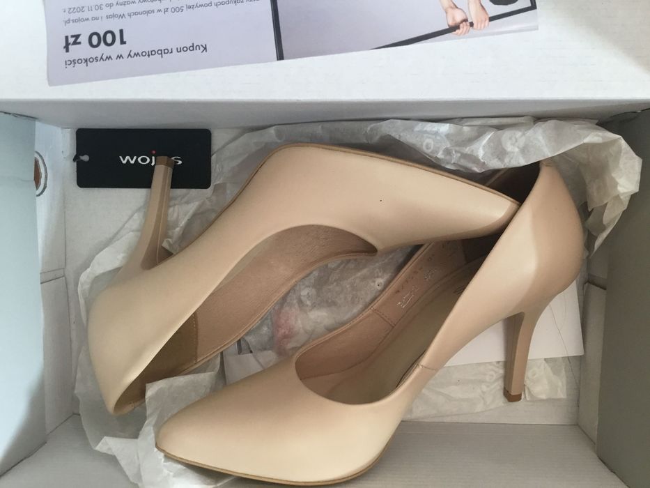 Czółenka na obcasie 36 Wojas nowe