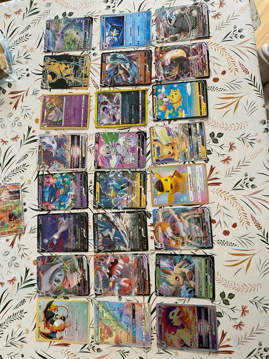 Karty pokemon stan bardzo dobry