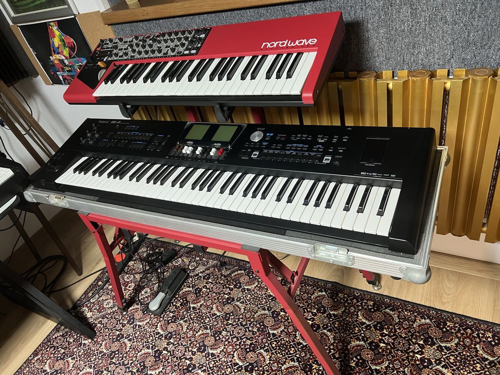 Roland BK9 - professional keyboard