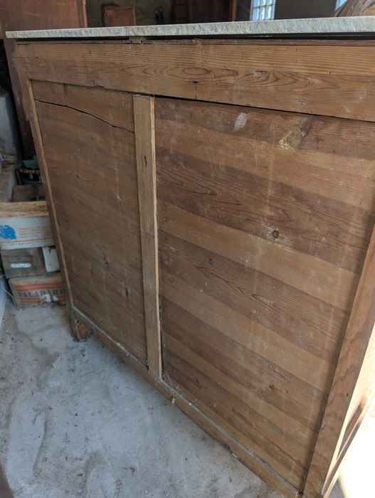 Cómoda com pedra marmore