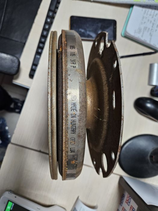 Відреставрований орегінальий маховик 0B5105317P