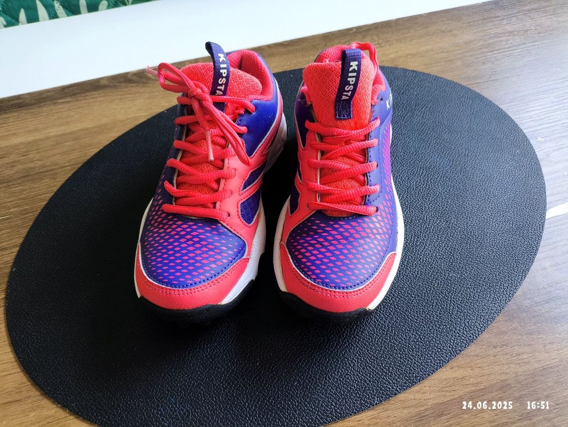 Buty do Hokeja na Trawie Dziecięce Kipsta Korok FH-100 20 cm  r. 32