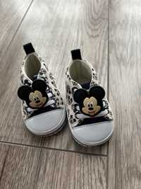 Buciki niemowlece Primark myszka Micky