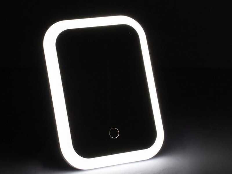 Lusterko kosmetyczne podświetlane LED USB z 3 temperatury światła
