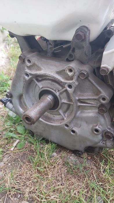 Silnik honda gx240
