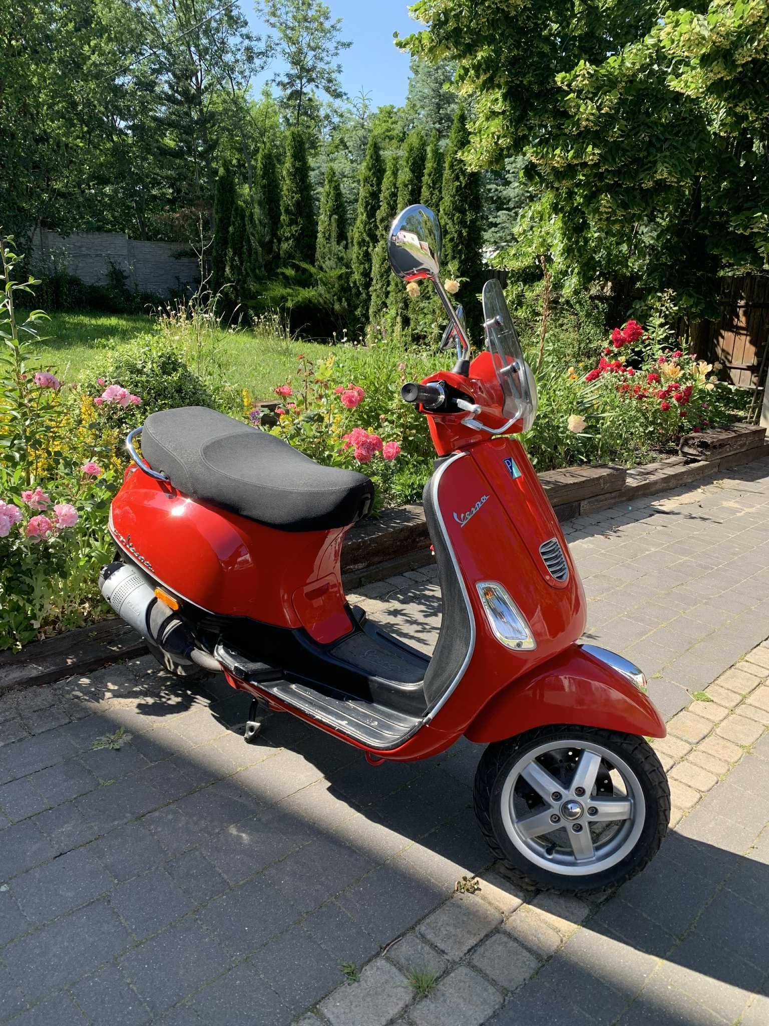 Skuter Vespa Piaggio LX50