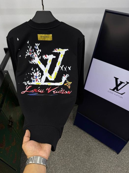 Nowe męskie bluzy Louis Vuitton s lub m