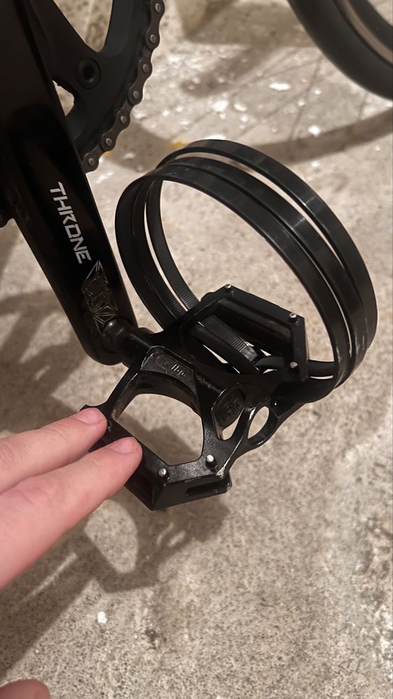 Throne trlc ostre koło fixed gear