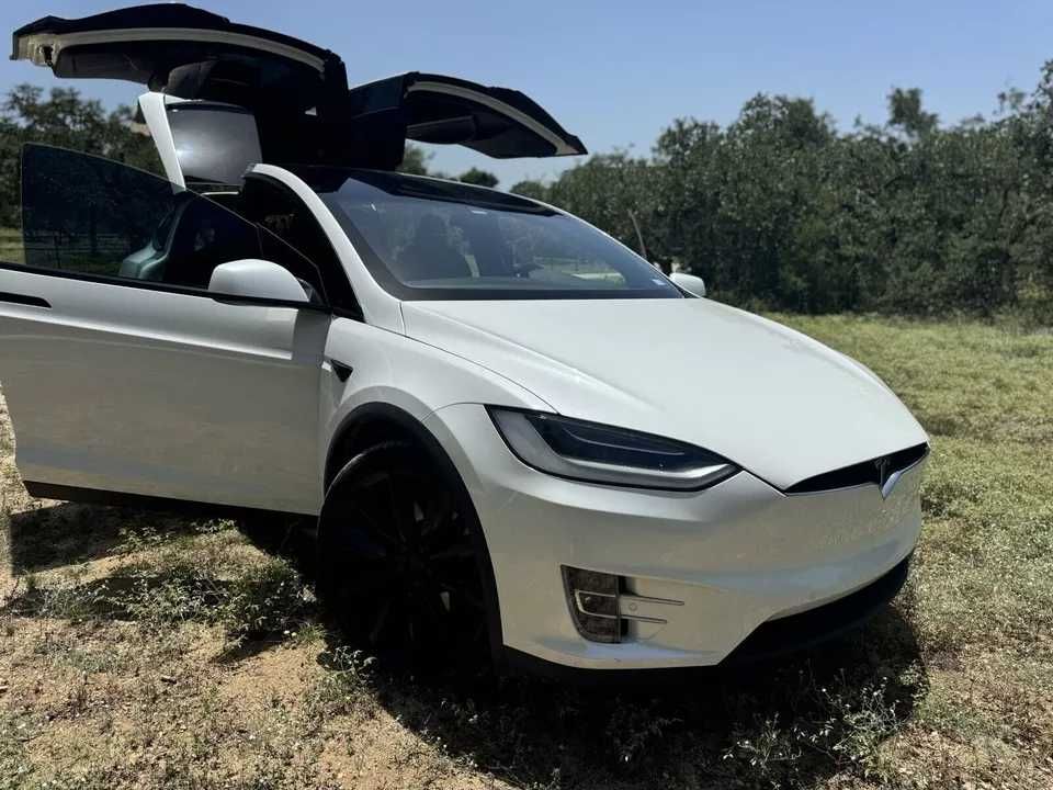 2021 Tesla Model X