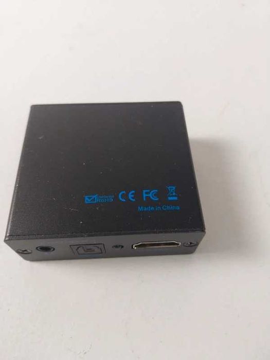 Ekstraktor dźwięku HDMI 4K HDMI na optyczny 3,5 mm AUX Adapter