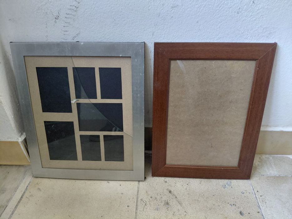 CONJUNTO de 4 molduras usadas