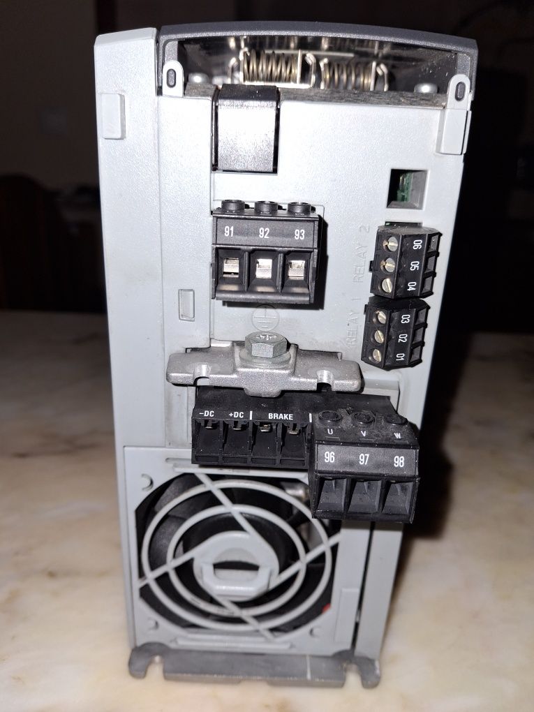 Variador VLT Danfoss FC302 400v 0.55KW