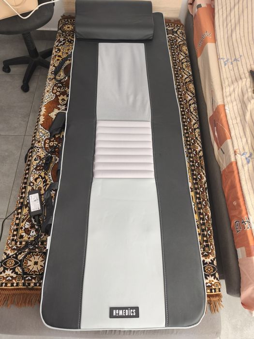 Mata do masażu z masażem shiatsu i wibracyjnym