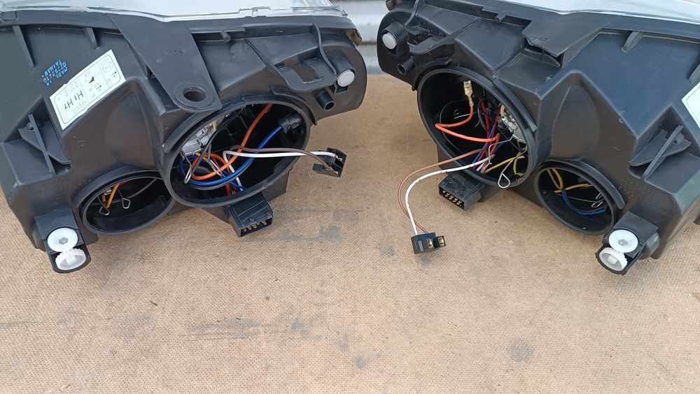 Vendo faróis de Citroen xsara ano 2000/05