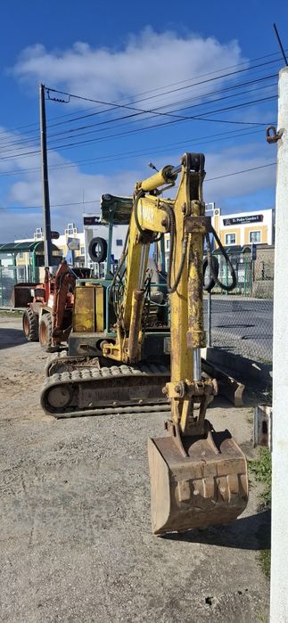 Mini Giratória YANMAR