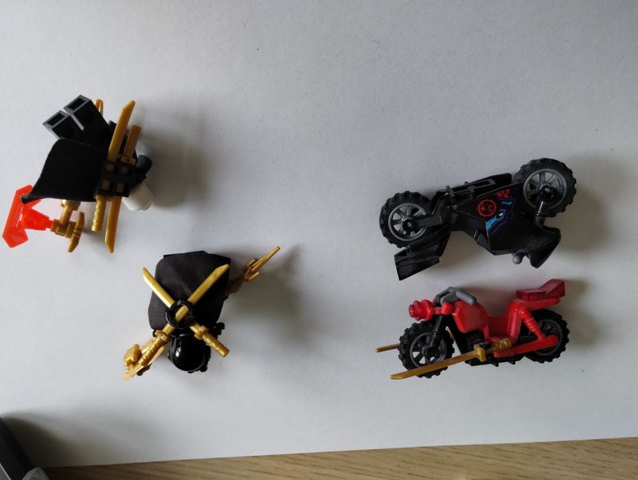 LEGO figurki +motor