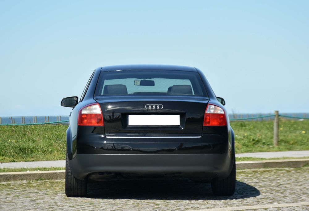 Audi a4 1.9 Tdi 130cv - Desde 80€/ mês