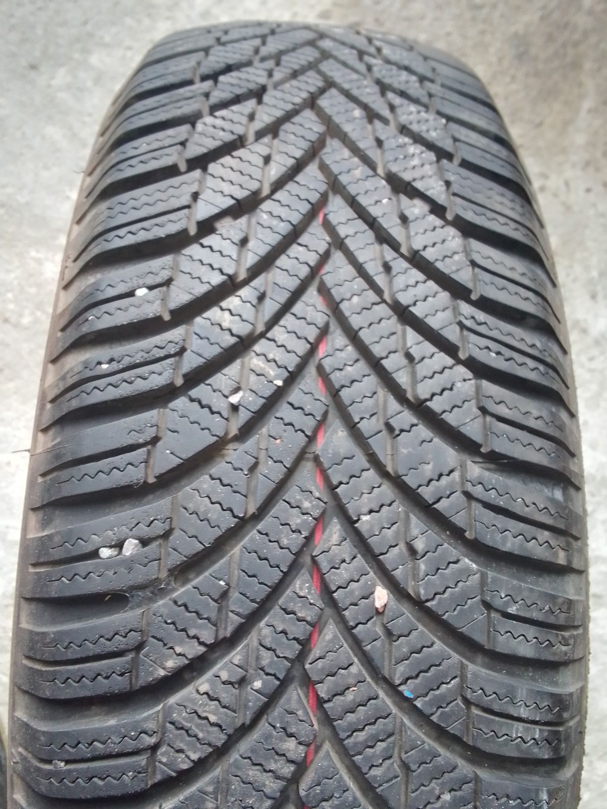 Opona zimowa 185/65r15 FIRESTONE 2023r 7mm