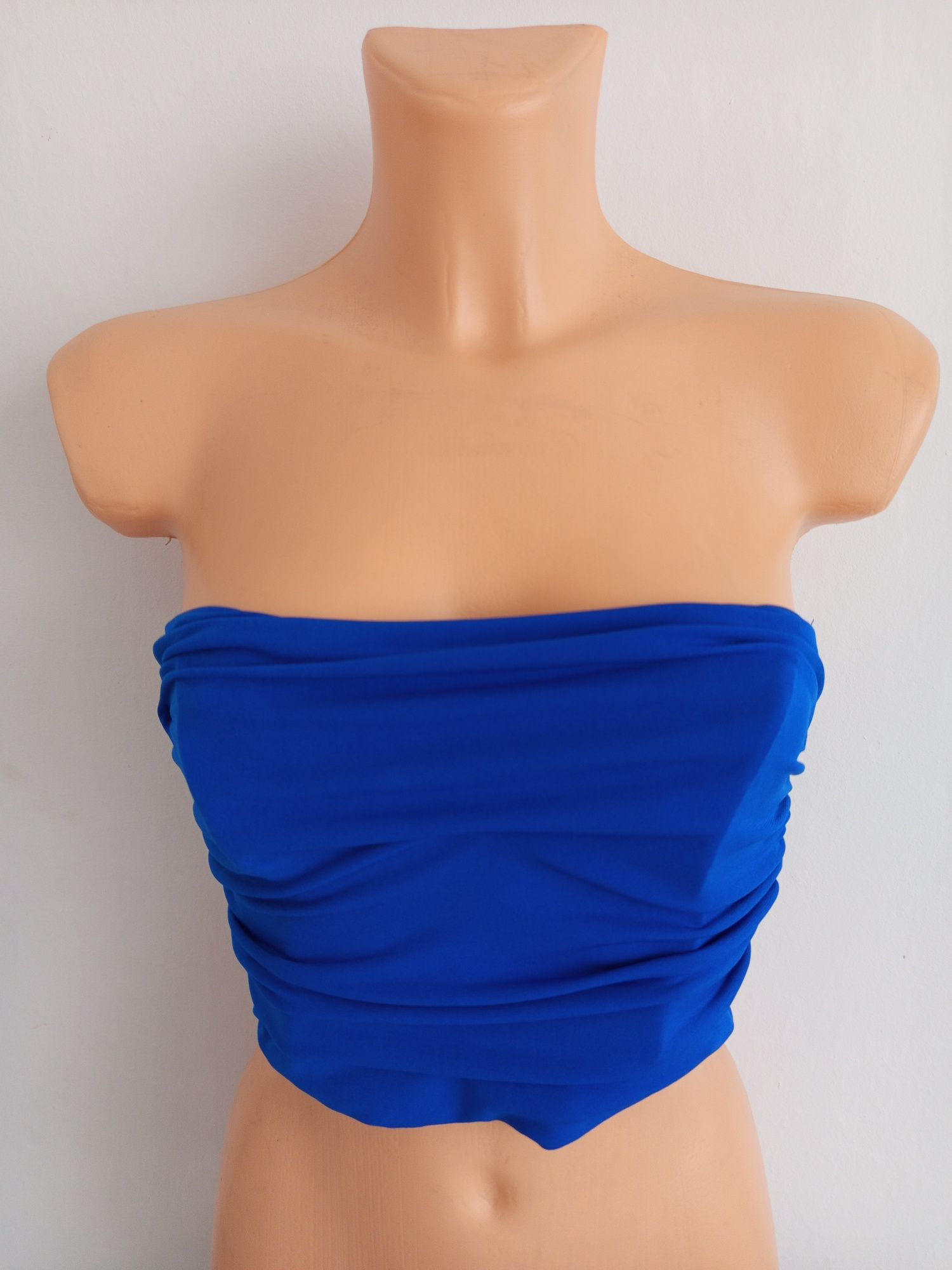 Crop top Pull & Bear r.S