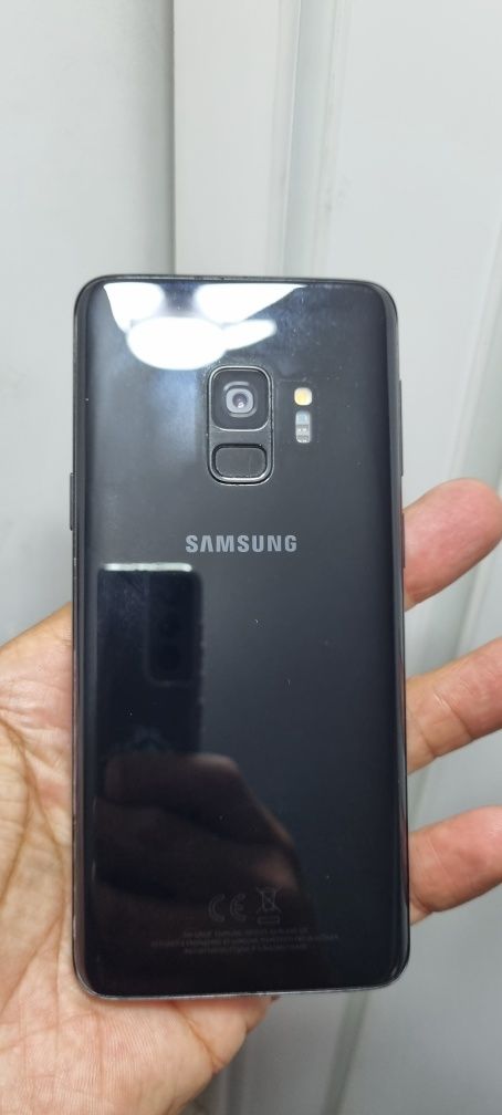 Samsung Galaxy S9 64GB Preto Grade C