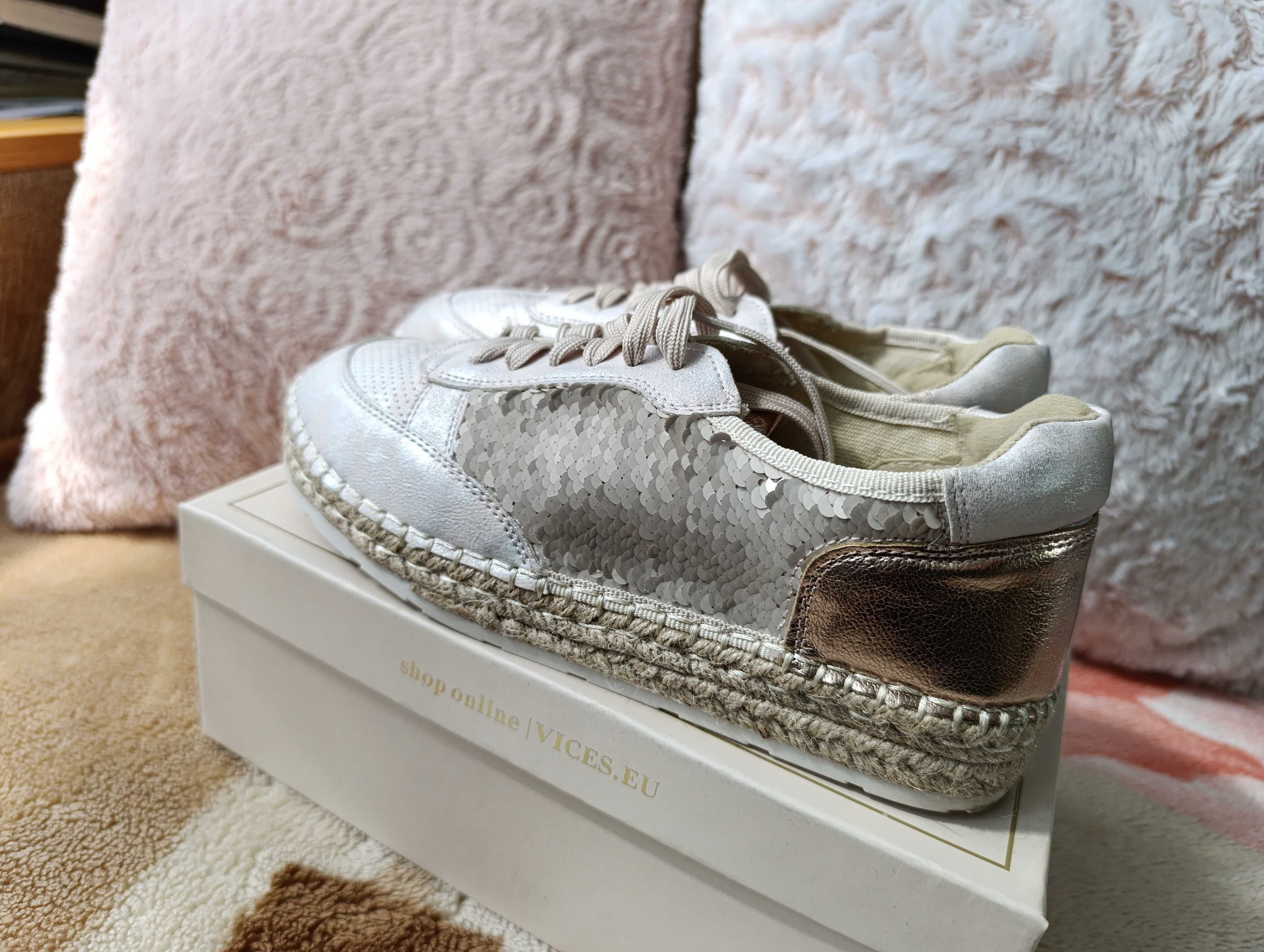 Espadryle tenisówki cekiny buty 38 Vices