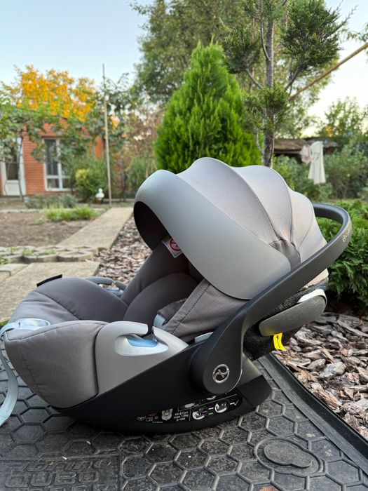 Автокрісло Cybex platinum Cloud Z