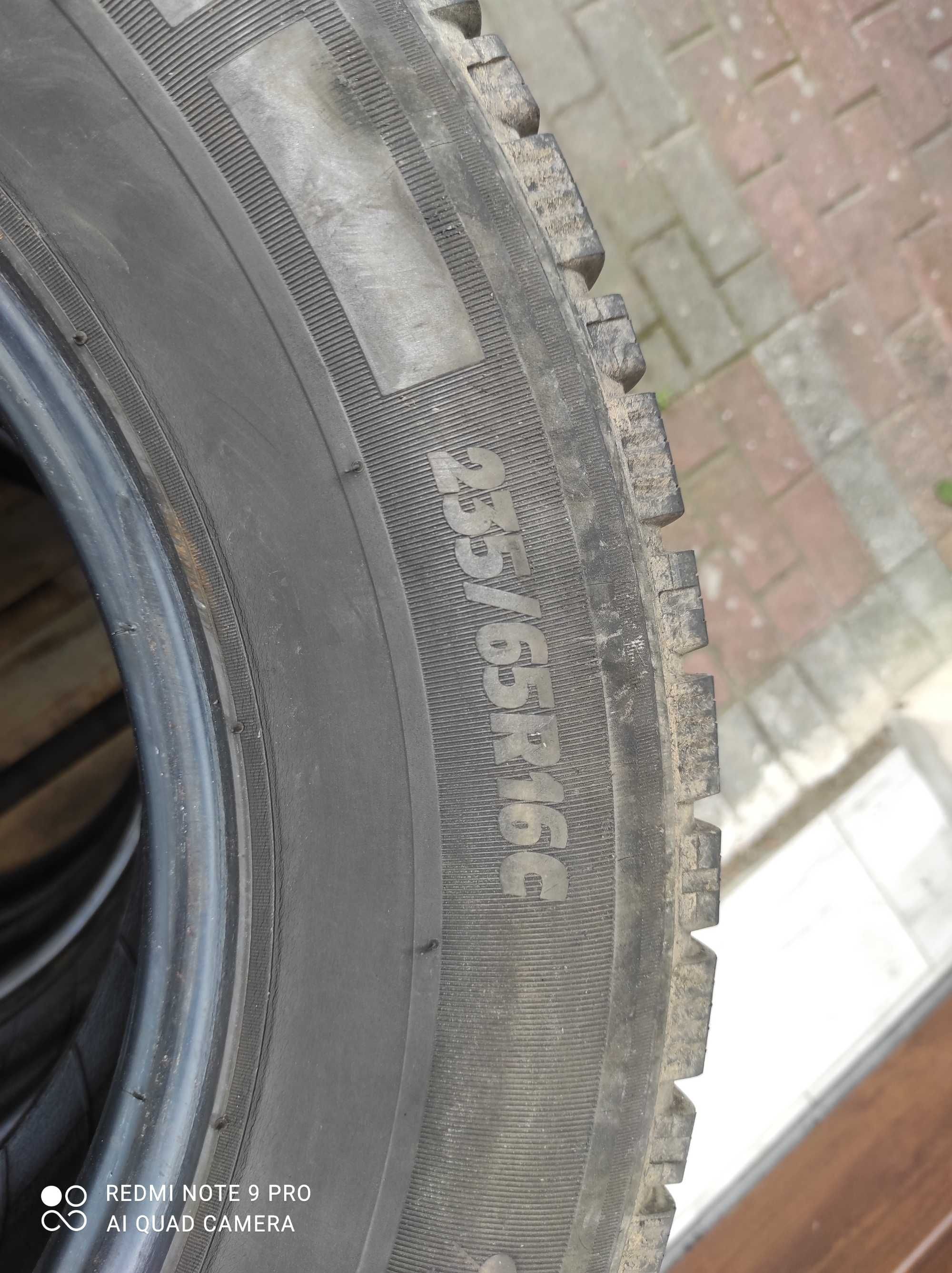 Goodyear 225/65/16C Michelin 235/65/16C