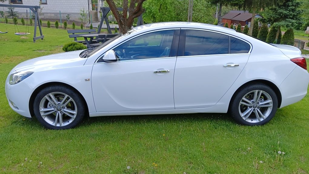 Opel Insignia pierwszy właściciel w kraju