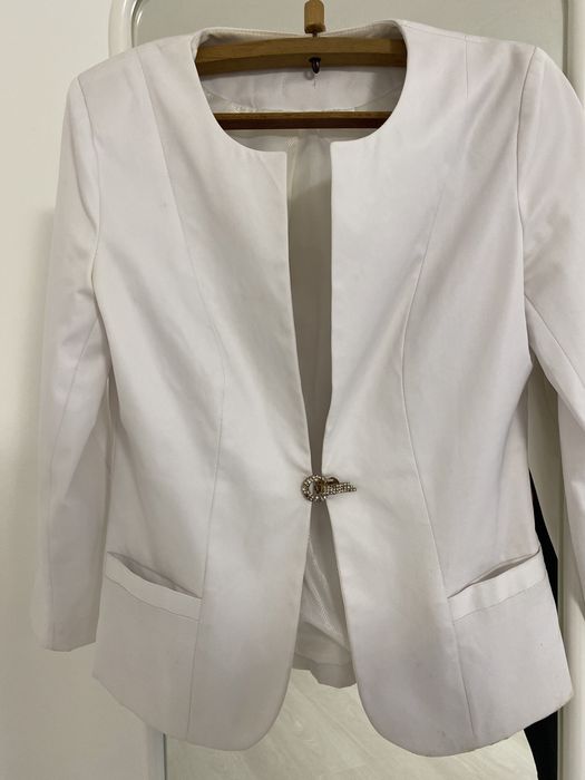 Приталений Піджак