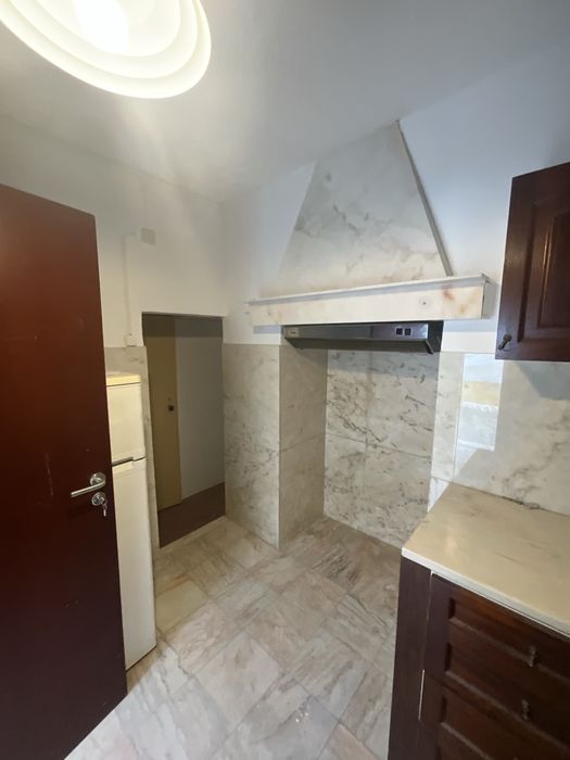 T1 para alugar em vila viçosa com Água e Eletricidade incluida