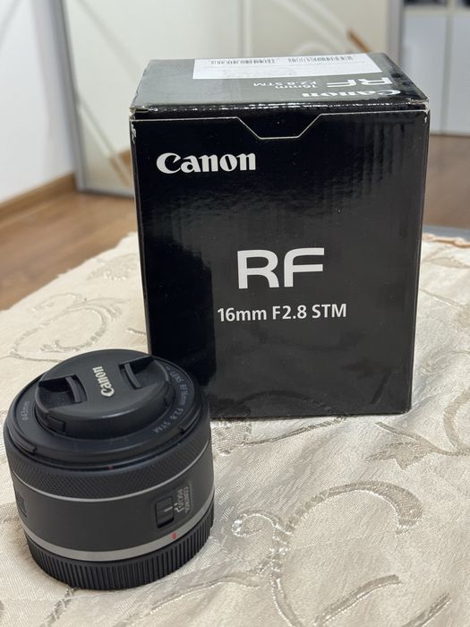Обʼєктив Canon RF 16mm 2.8 STM