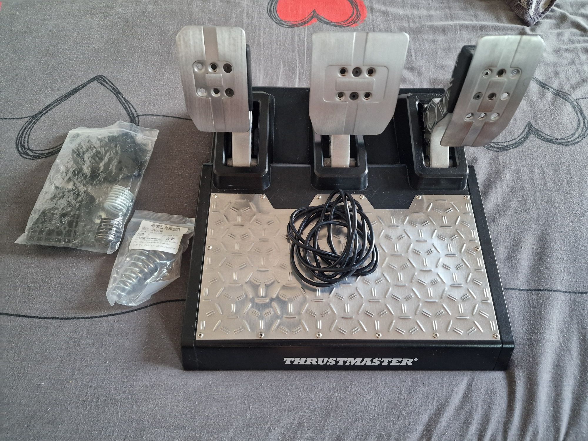 Manipulatory Thrustmaster T-LCM najtaniej