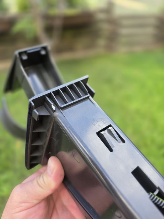 Uchwyt na kubek puszkę Volvo V70 XC70 S60 2000 - 04 PRZED LIFT