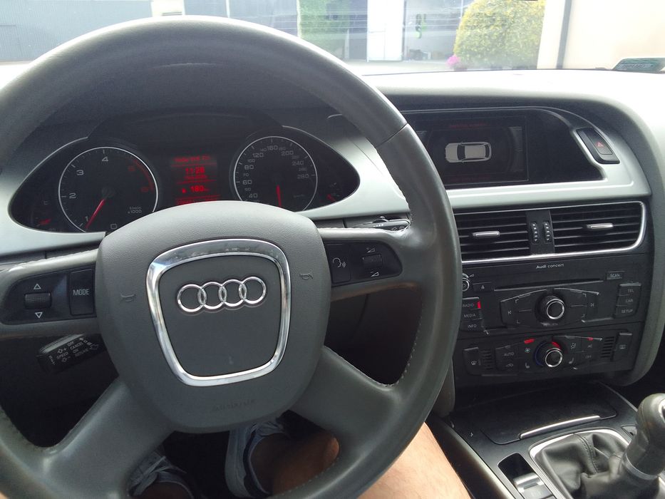Audi A4 B8 2.0 TDI