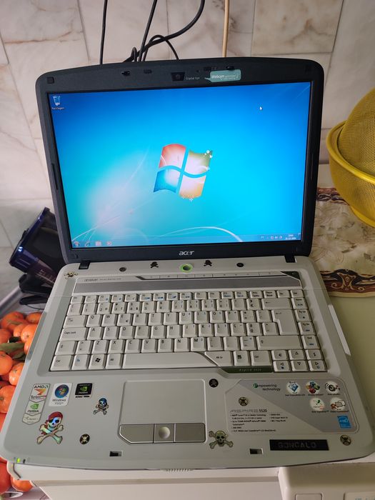 Portátil Acer aspire 5520