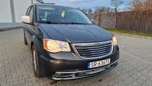 Chrysler Town end country.  3.6  GAZ .