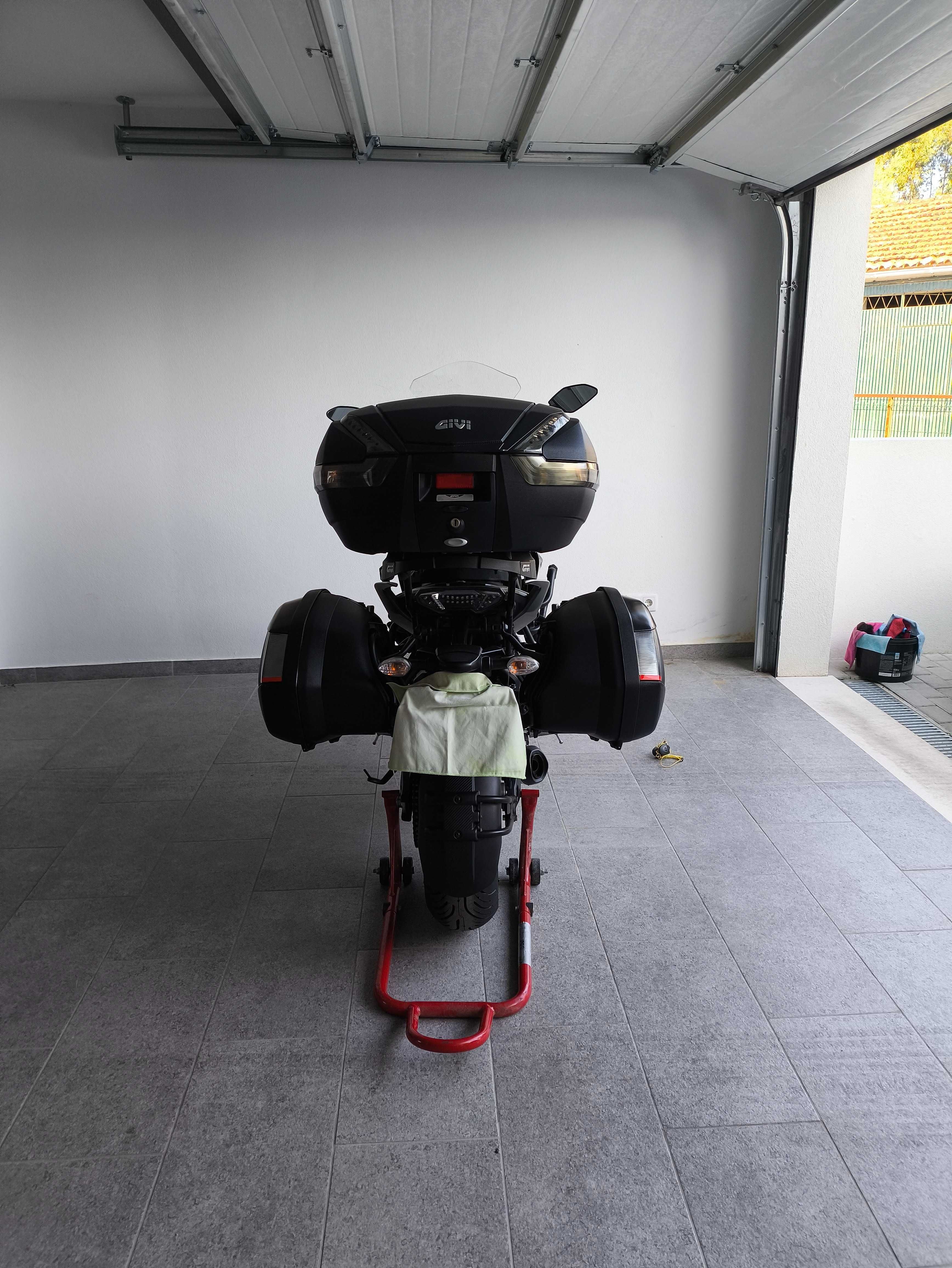 Yahama Tracer 700
