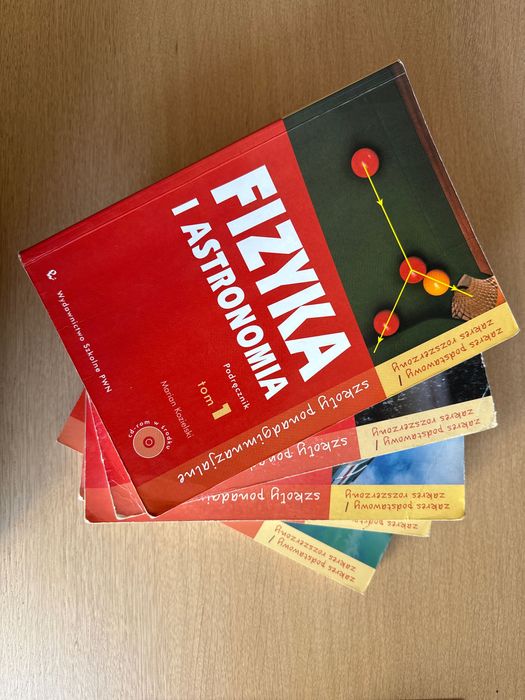 Fizyka książki- podręcznik i zbiór zadań klasa 1, 2, 3 - PWN