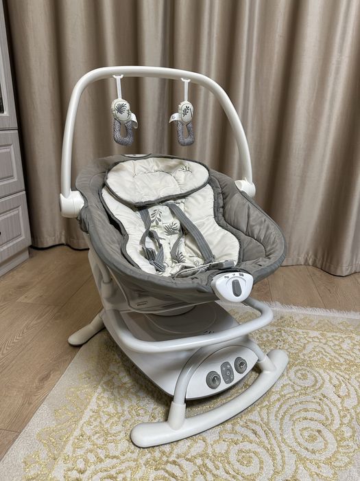 Заколисуючий центр Joie Sansa 2в1